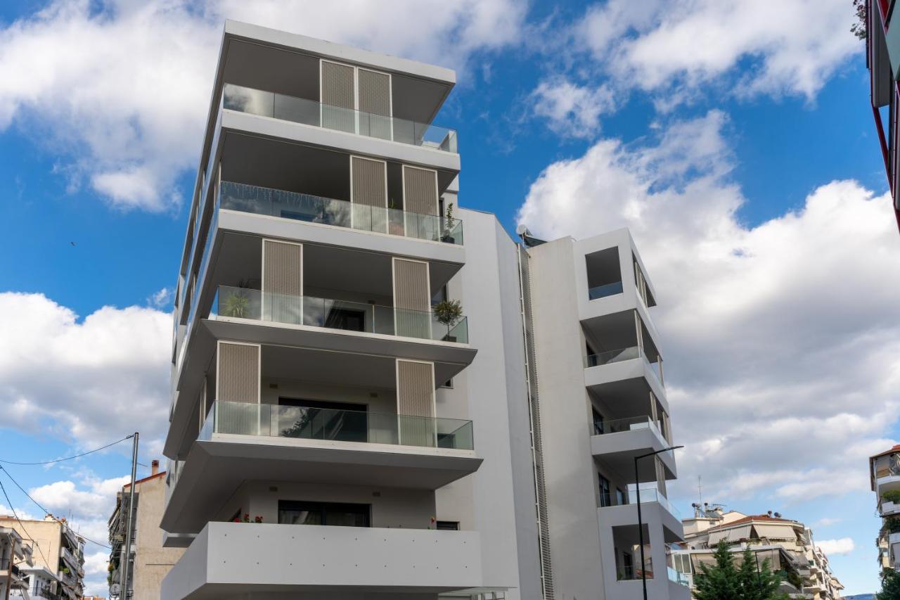 Olina'S Luxury Apartment Trikala  Bagian luar foto