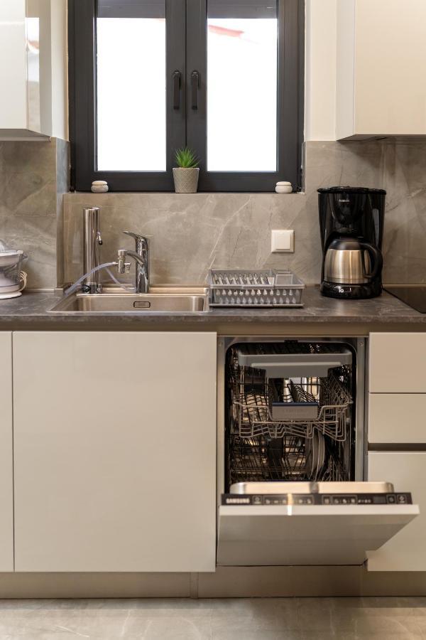 Olina'S Luxury Apartment Trikala  Bagian luar foto